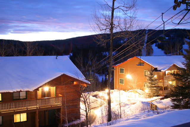 Lutsen Lodging and Lift