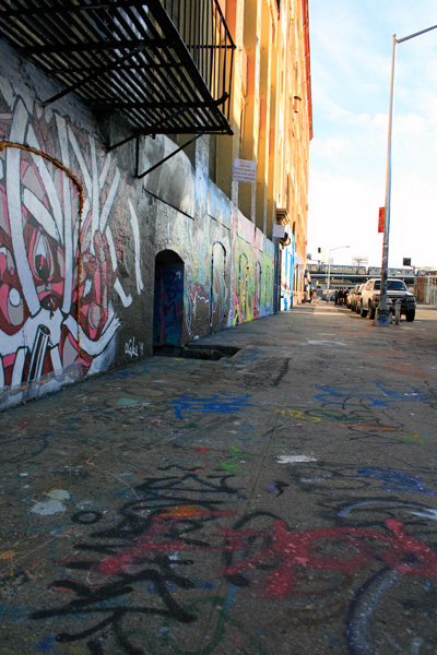 Graffiti at 5 Pointz, NY