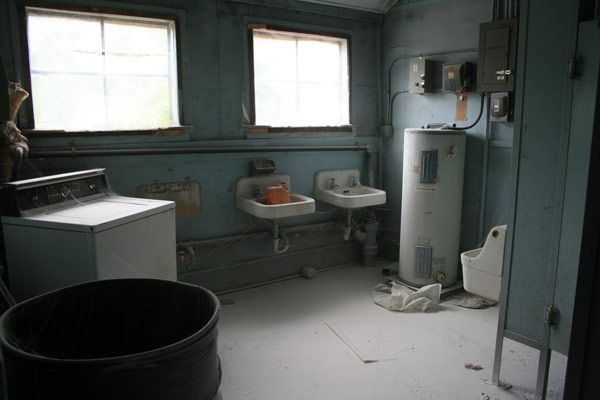 Mens Room